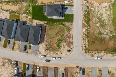 8885 ANGIE Drive, ON L2H 0H9