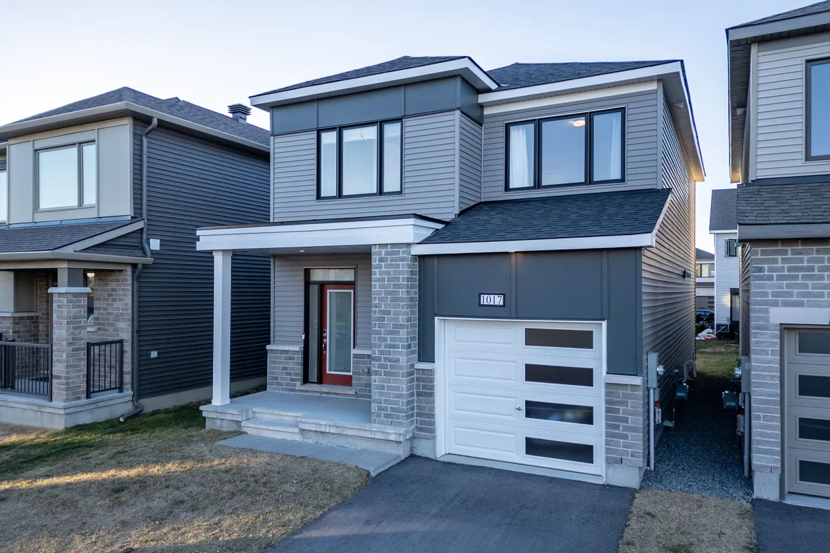 1017 Curraglass Walk, ON K2S 3A6