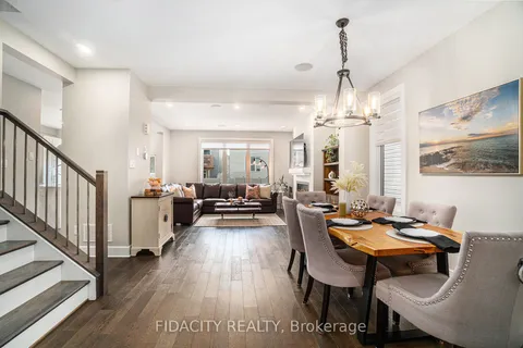 644 Eagle Crest Heights, ON K2S 2E6