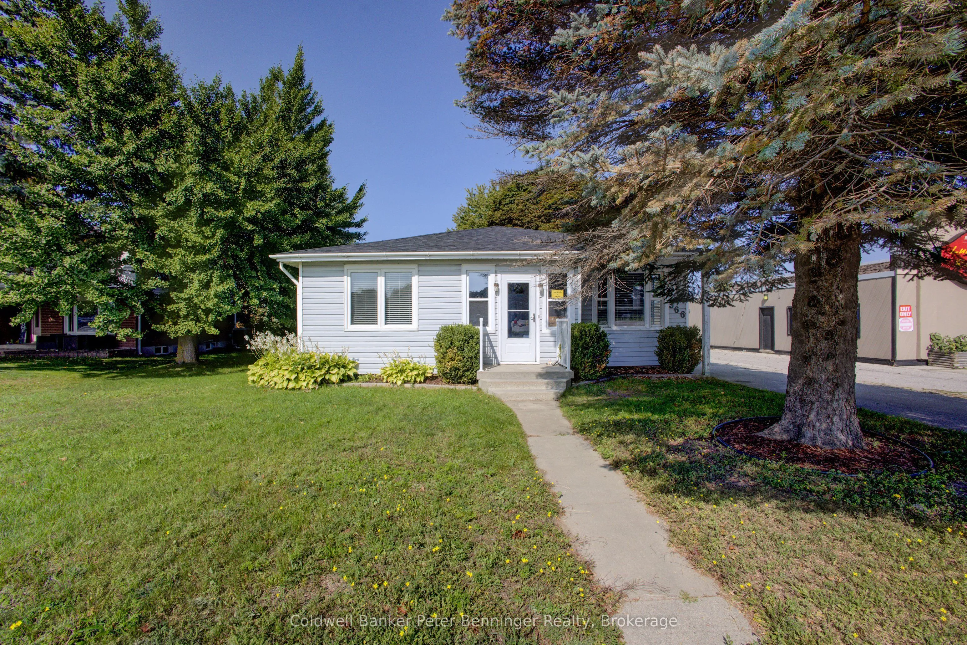 366 Goderich Street, ON N0H 2C0