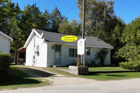 104 Third Avenue, ON N0H 2G0