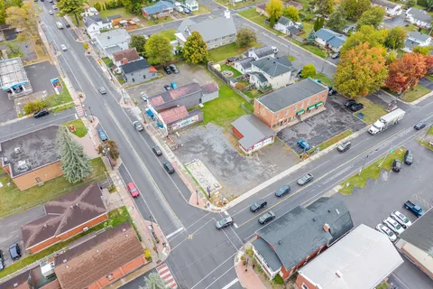 1125 Concession Street, ON K4R 1C8