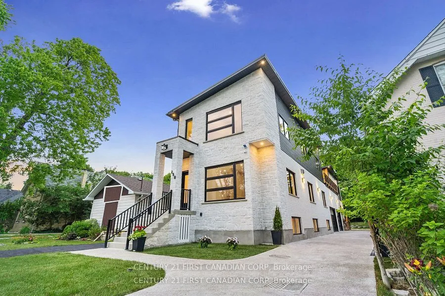 858 WILLIAM Street, ON N5Y 2S3