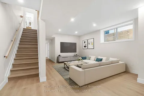 858 WILLIAM Street, ON N5Y 2S3