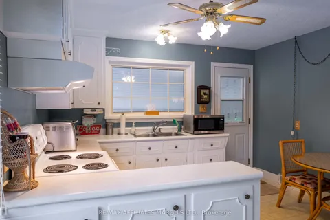 601 Fourth Street, ON K6H 2K1