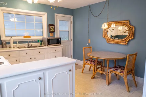 601 Fourth Street, ON K6H 2K1