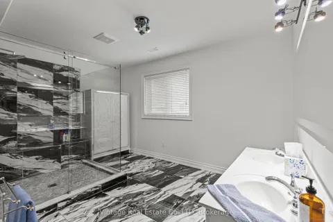 3689 Cardinal Drive, ON L2H 2Y1