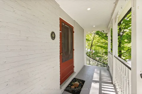 72 Augusta Street, ON L1A 1G9