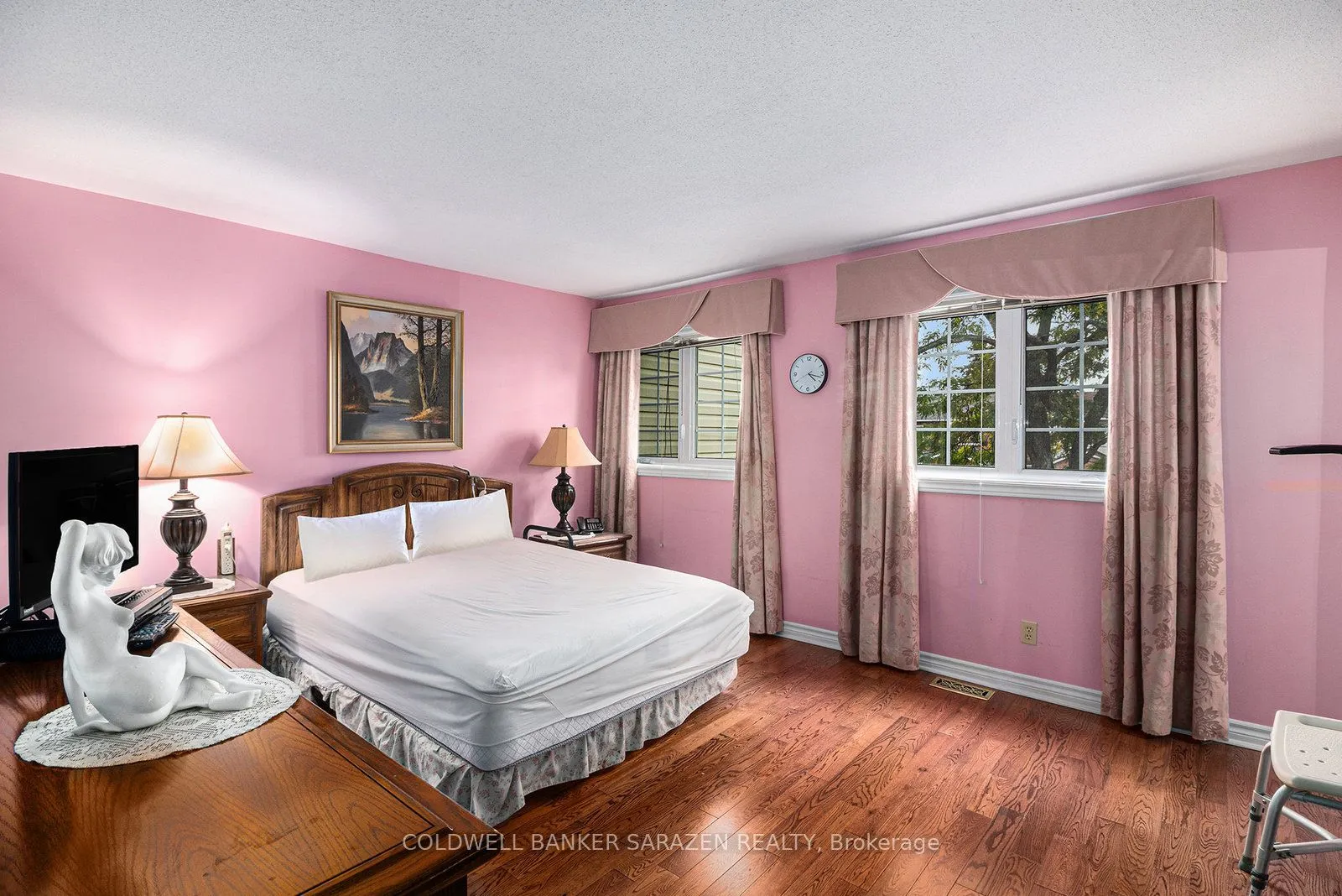 557 Latour Crescent, ON K4A 1N6