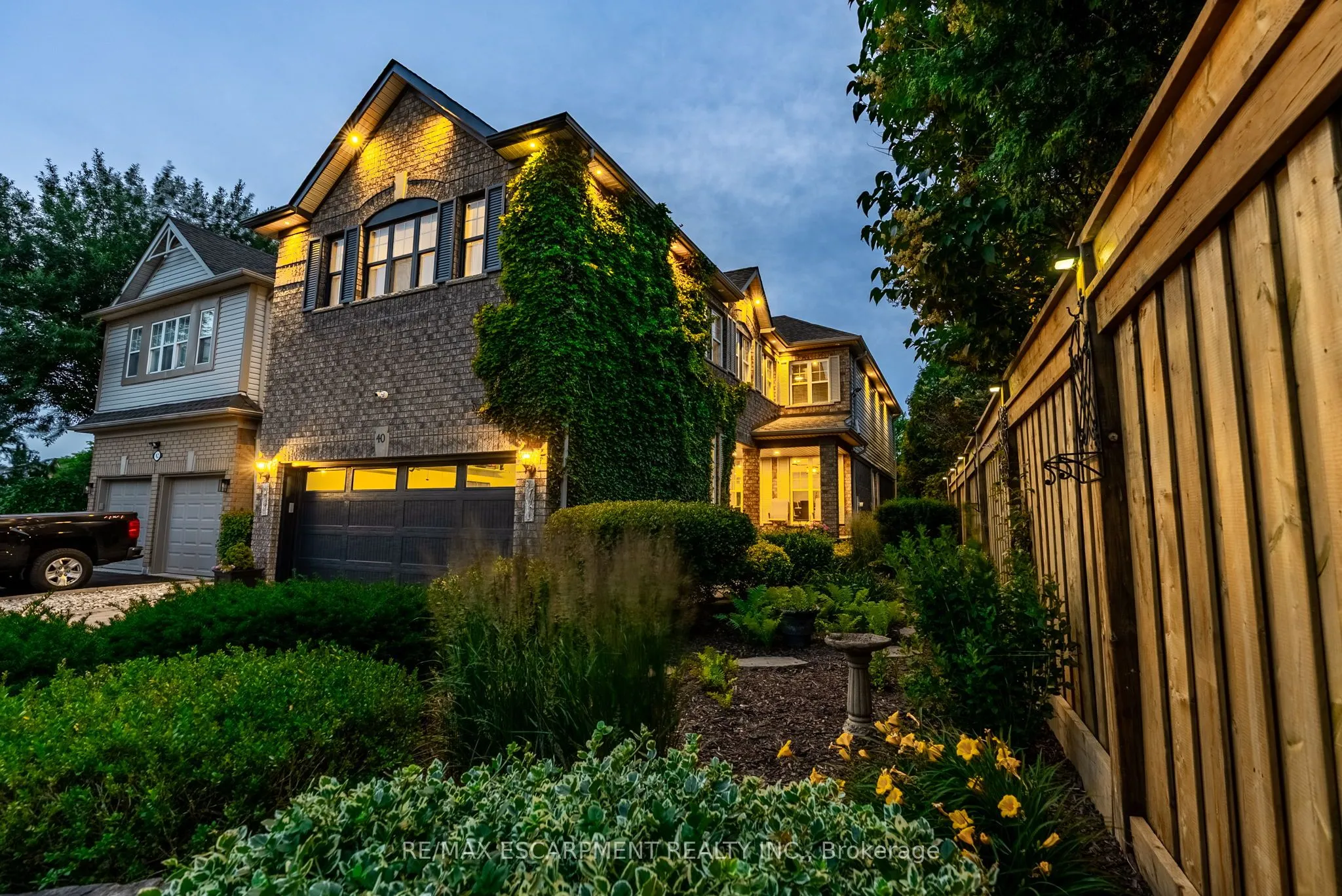 40 Premier Road, ON L8B 0K7