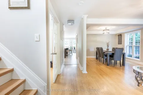 40 Premier Road, ON L8B 0K7