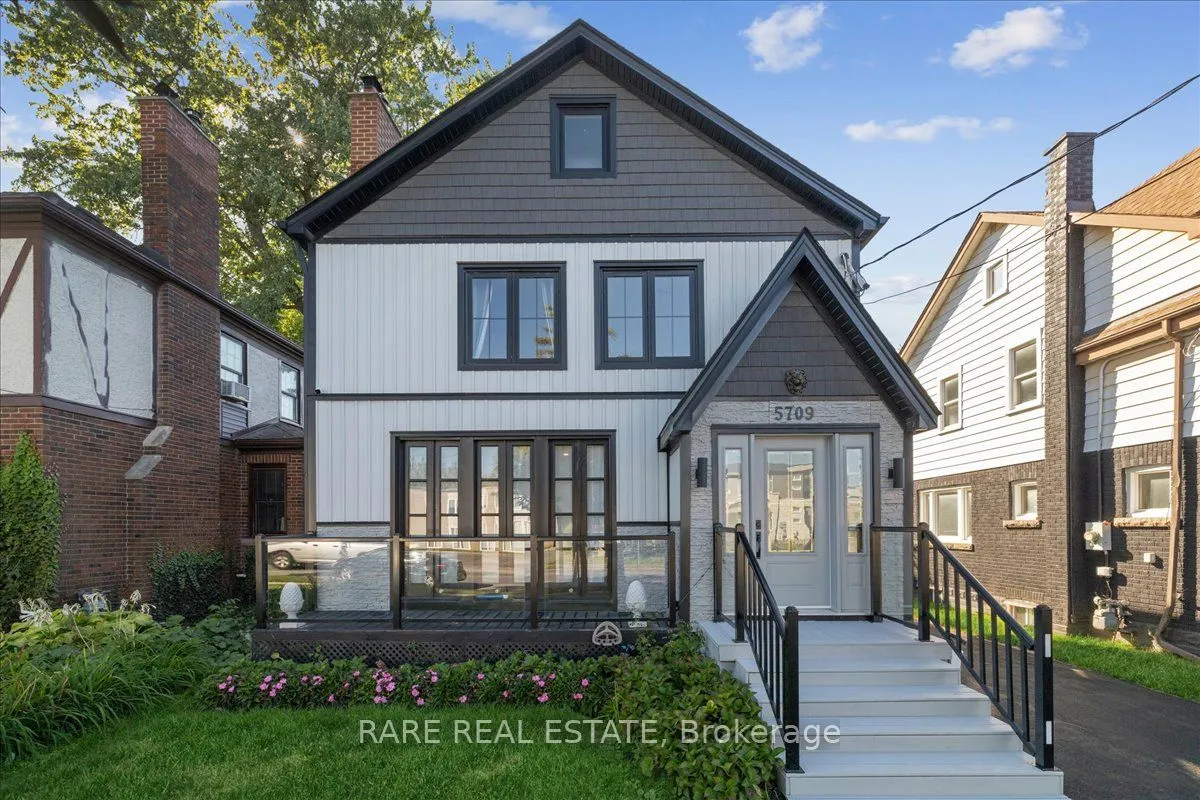 5709 Dorchester Road, ON L2G 5S5