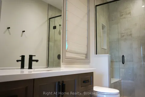 107 Beacon Drive, ON N0H 2P0