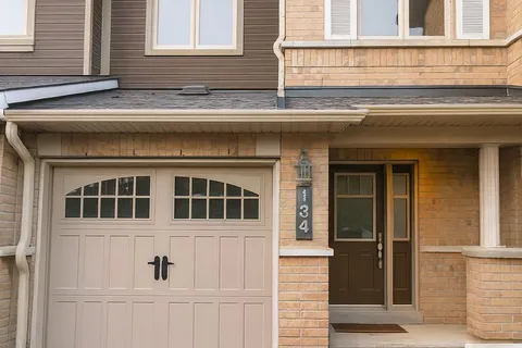 134 Mancini Way, ON K2J 3V1