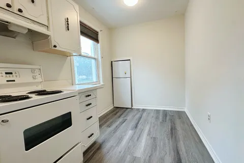 448 Hamilton Street, ON K9J 4B9