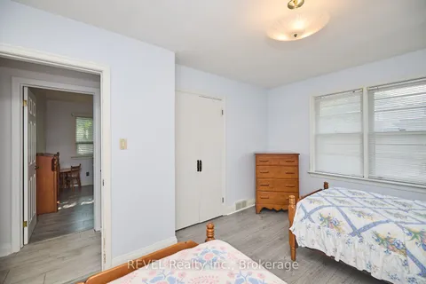 6361 Clare Crescent, ON L2G 2C9