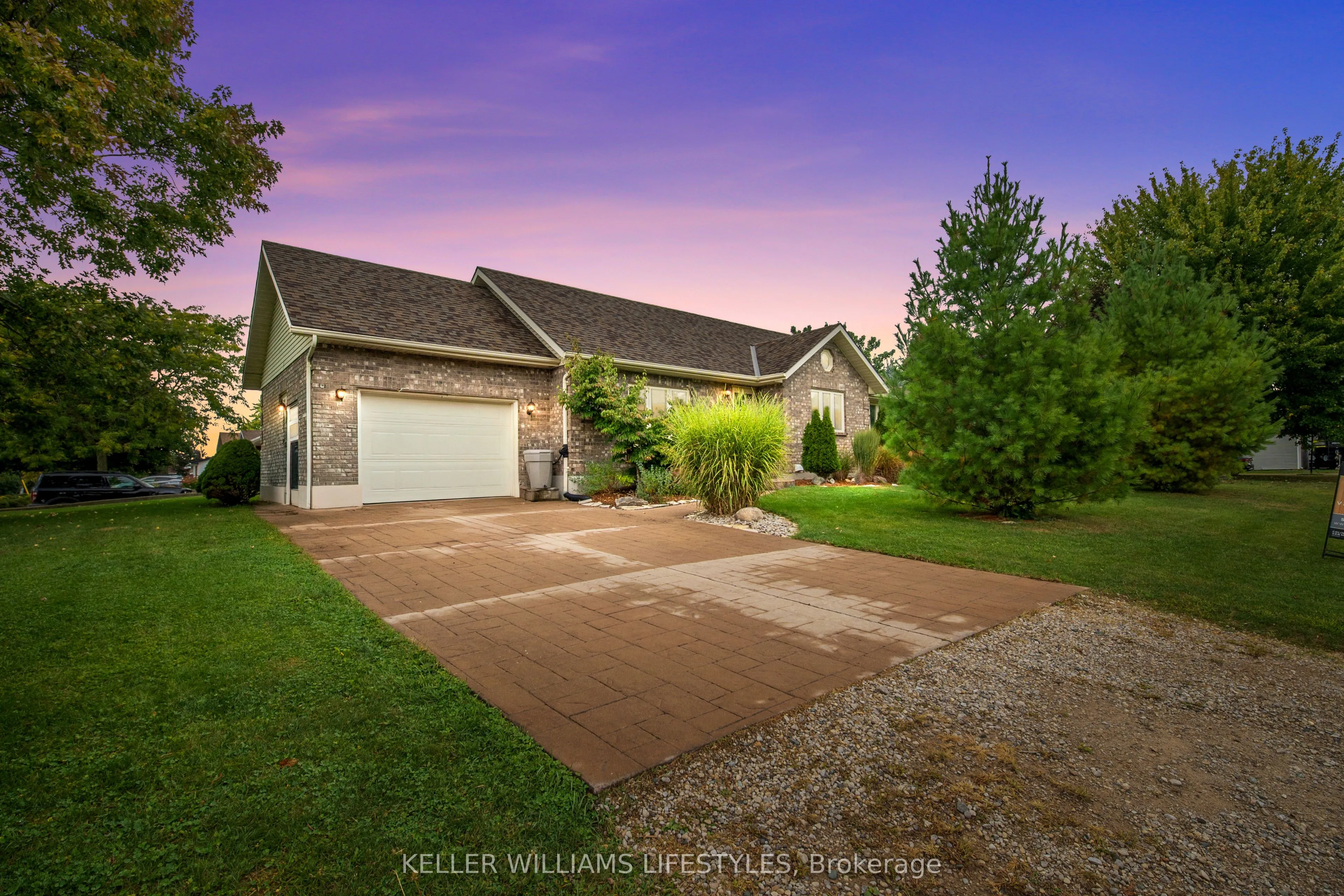 11 Eureka Street, ON N0N 1J0