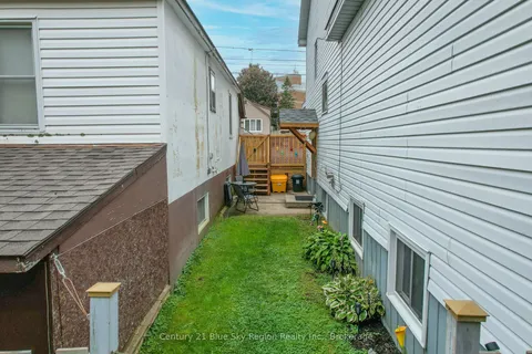 242 Princess Street, ON P1B 1P9