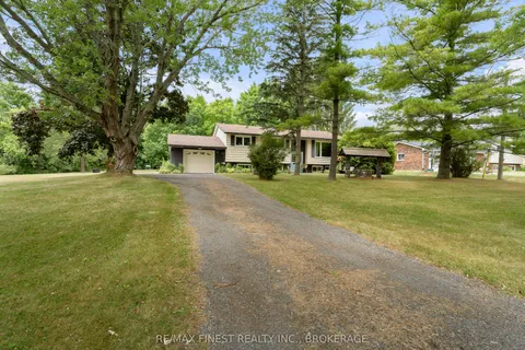 1089 County Road 9 Road, ON K7R 0E4