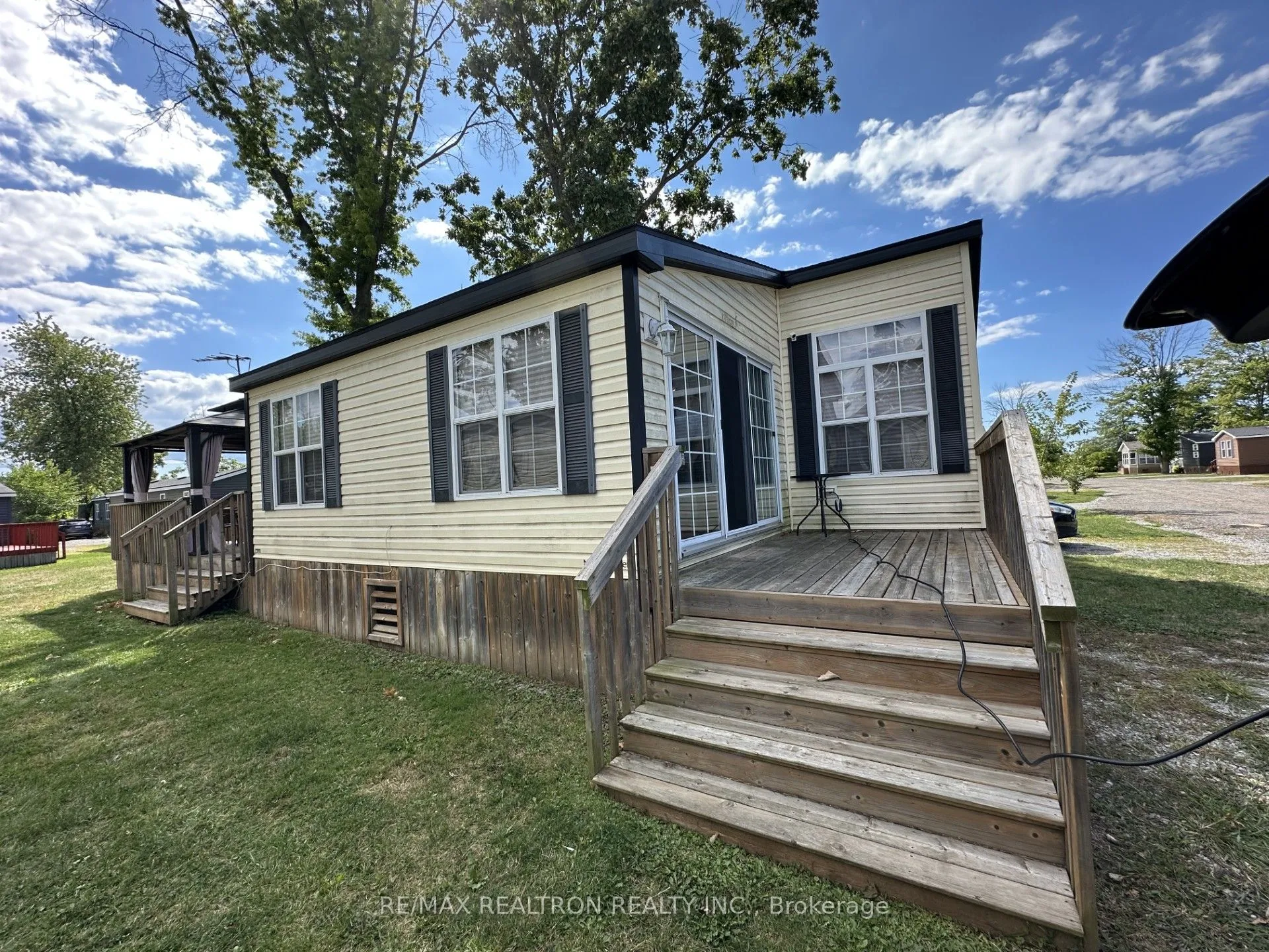 1501 Line 8 Road, ON L0S 1J0