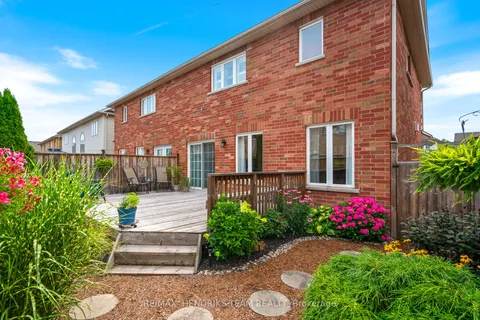 89 Young Crescent, ON L0S 1J0