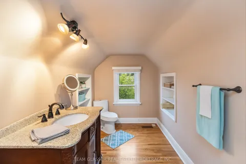 7031 Beattie Street, ON N6P 1A2