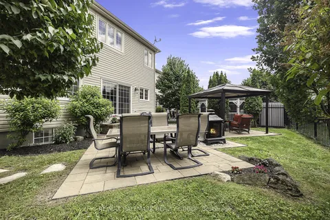 828 Dalkena Place, ON K2J 0Y4