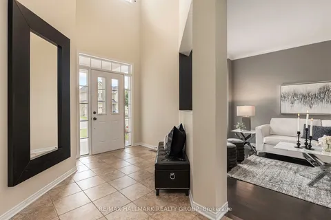 828 Dalkena Place, ON K2J 0Y4