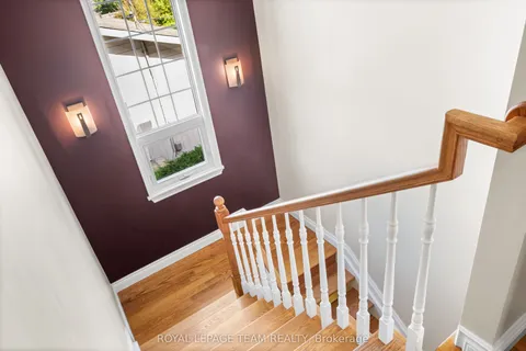 1601 Apeldoorn Avenue, ON K2C 1V4