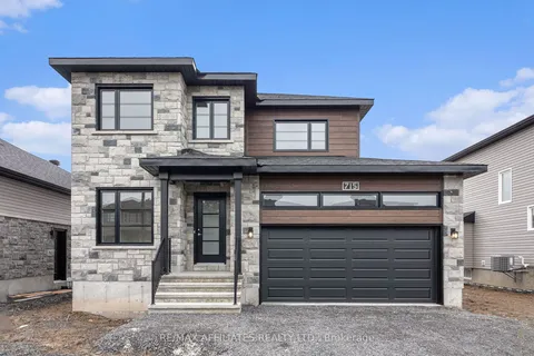 615 Geneva Crescent, ON K0A 1W0