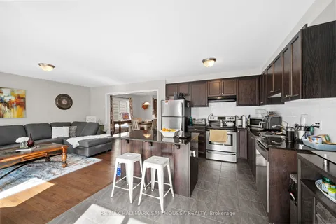 111 Santolina Street, ON K2S 0W9