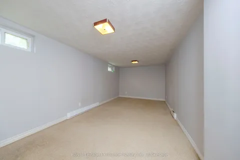 427 Highland Drive, ON N2Z 1X4