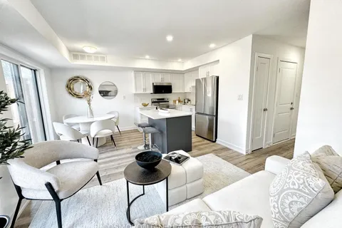 22 Marina Place, ON L3B 0N7