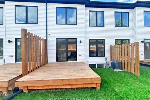 22 Marina Place, ON L3B 0N7