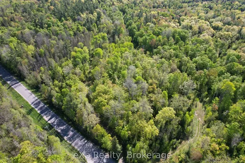 PT LT 21 Centre Road, ON P0G 1C0