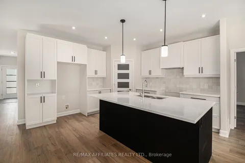 1028 Chablis Crescent, ON K0A 1W0