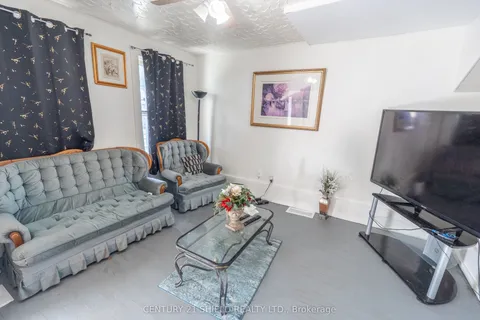 42-46 Marlborough Street, ON K6H 3Z3