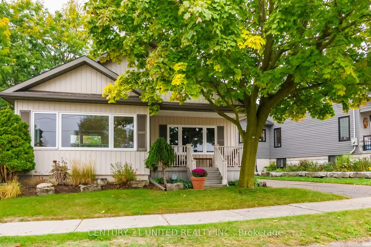 57 Edgewater Boulevard, ON K9H 1A4