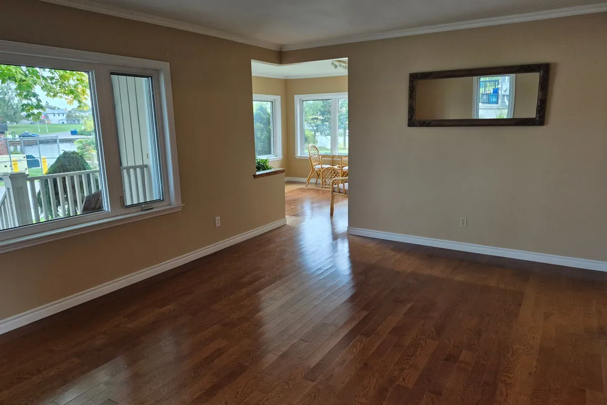 57 Edgewater Boulevard, ON K9H 1A4