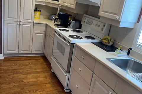 469 Guy Street, ON K1K 1C1