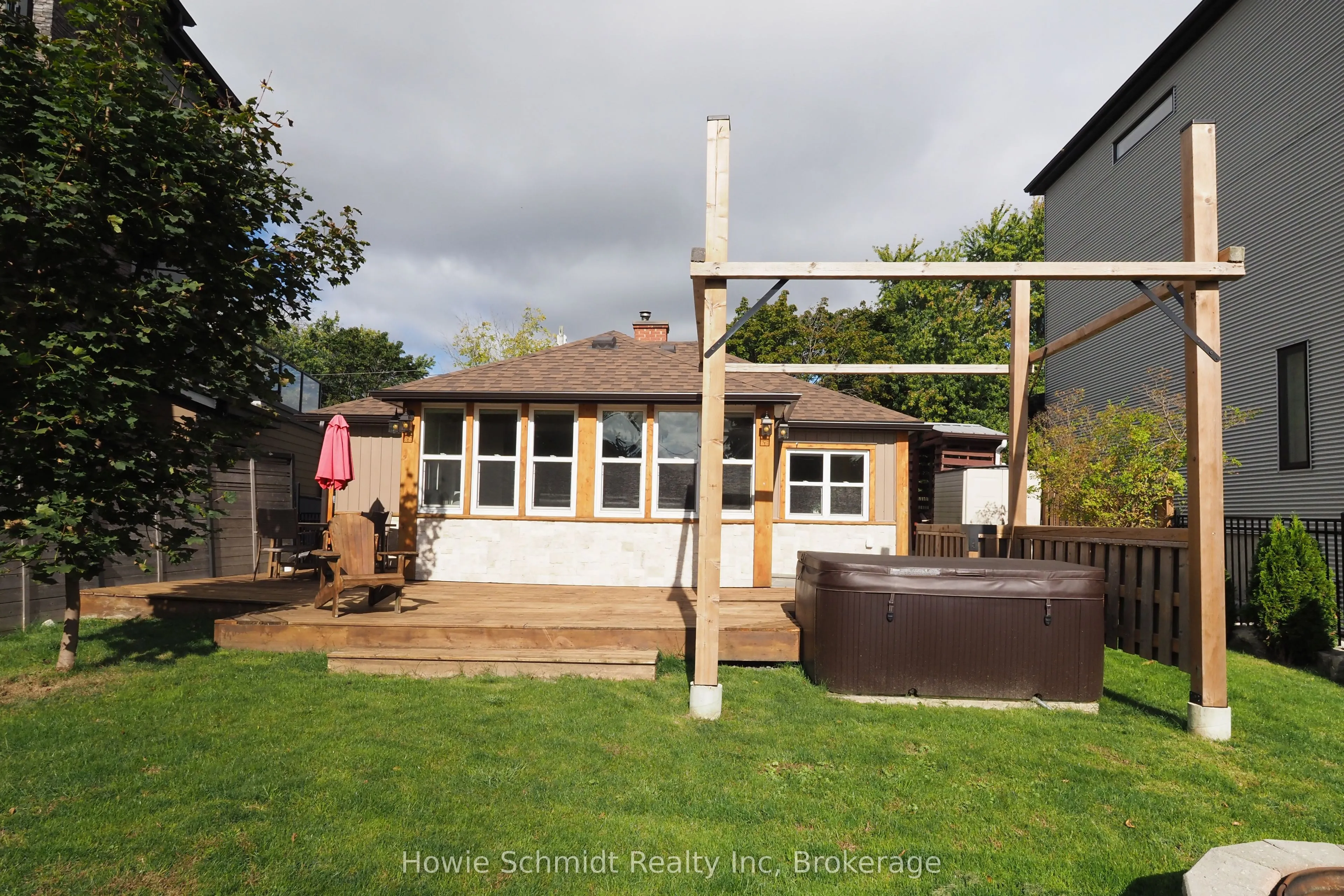 50 Holly Trail, ON N3C 2V4