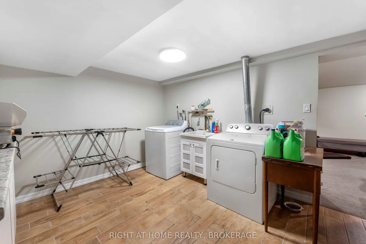 57 Metcalfe Street, ON L2V 3A2