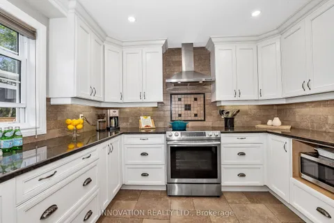 297 Liard Street, ON K2S 1J2