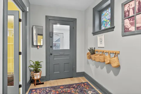 220 Rogers Street, ON K9H 1W3