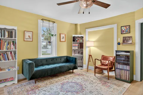 220 Rogers Street, ON K9H 1W3