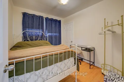 8568 Champlain Drive, ON L2G 6Y6