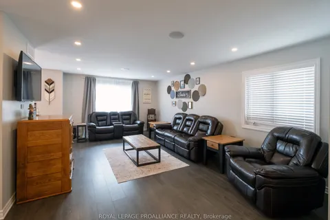 54 Brennan Crescent, ON K0H 2H0