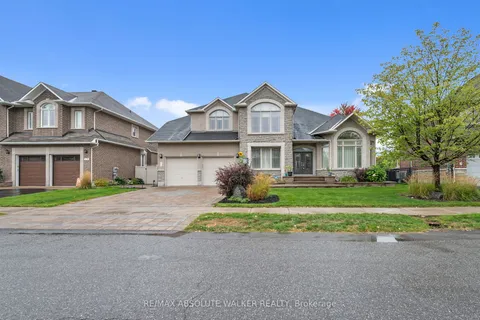 11 Tradewinds Drive, ON K2G 6Y4