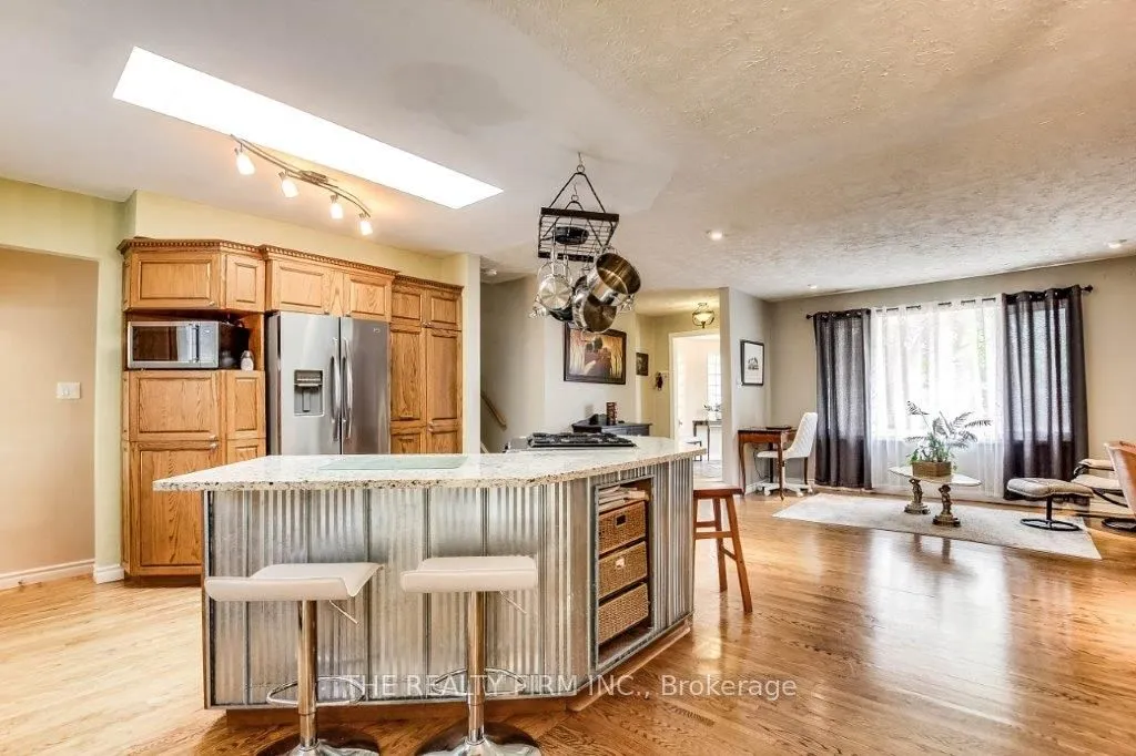 79 MENDIP Crescent, ON N6E 1H2