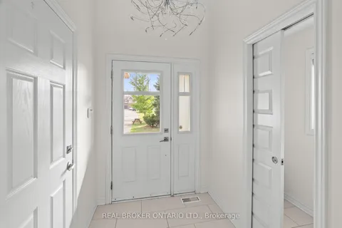 200 Garrity Crescent, ON K2J 3T7